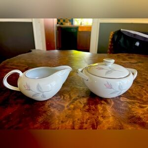 Narumi China Cream and Sugar Set